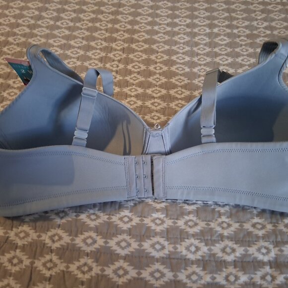 VANITY FAIR 72389 BRA Radiant Convertible WireFree Smooth Blue Striped 38D NWT - Picture 4 of 7